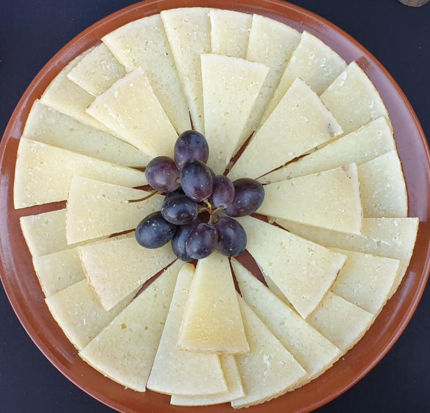 Comprar queso artesano oveja curado 1,5 kg aprox online de Devas Gourmet